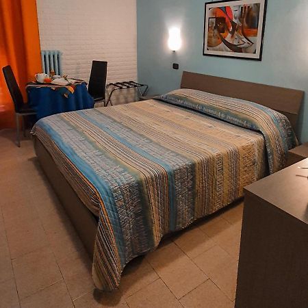 Hotel mediterraneo Giovinazzo Eksteriør billede