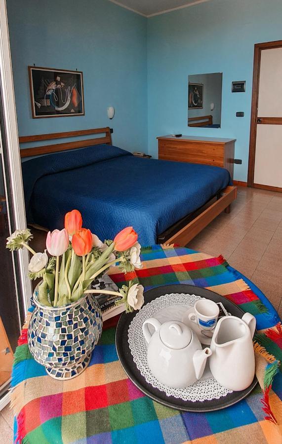 Hotel mediterraneo Giovinazzo Eksteriør billede