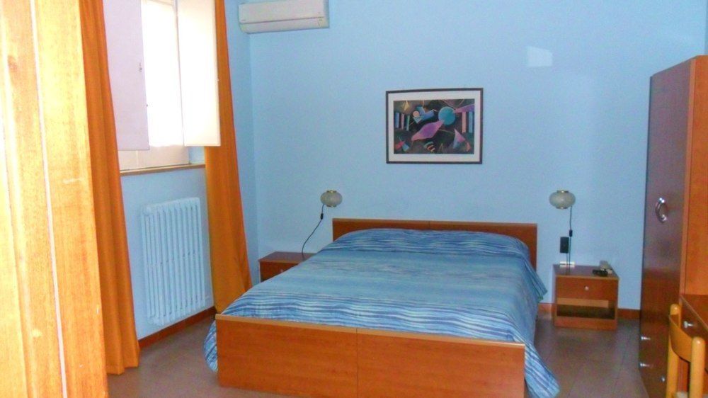Hotel mediterraneo Giovinazzo Eksteriør billede
